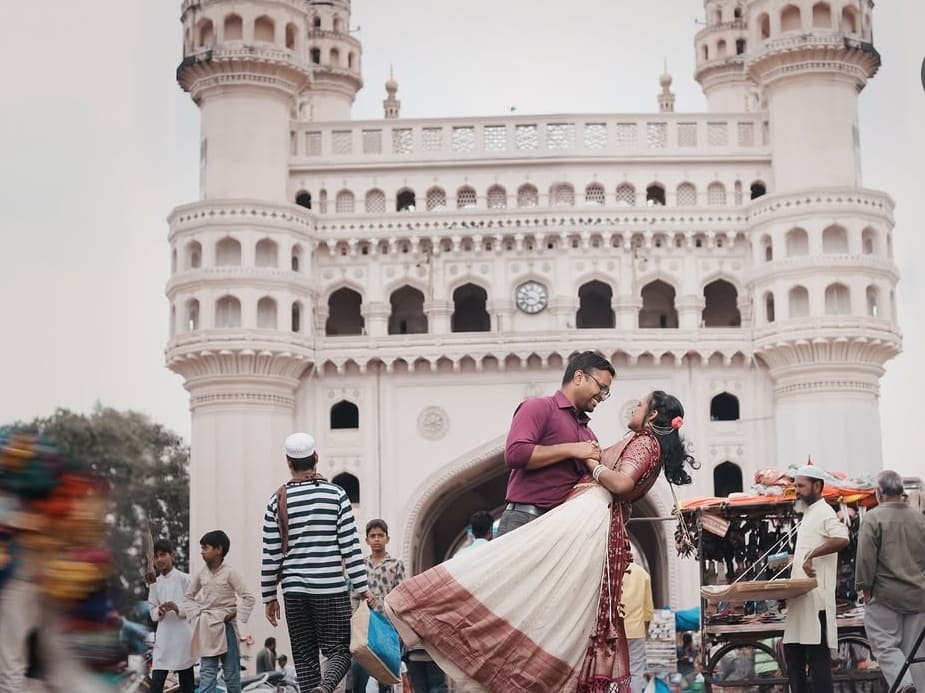 pre wedding shoot charminar